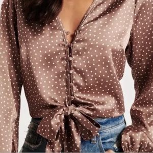 Brown and white polka dot Abercrombie blouse